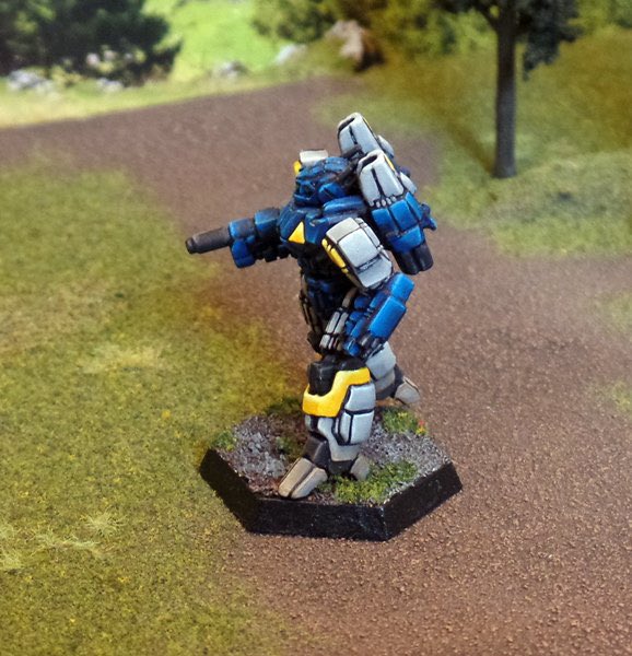 camospecs's tweet photo. Here's a beautiful #PhoenixHawk from the popular mercenary unit #CrescentHawks. It was painted by CSO Jal Phoenix.
@catalystgamelab #battletech
https://t.co/L9J5stjHjh https://t.co/6JiqGEHNHM