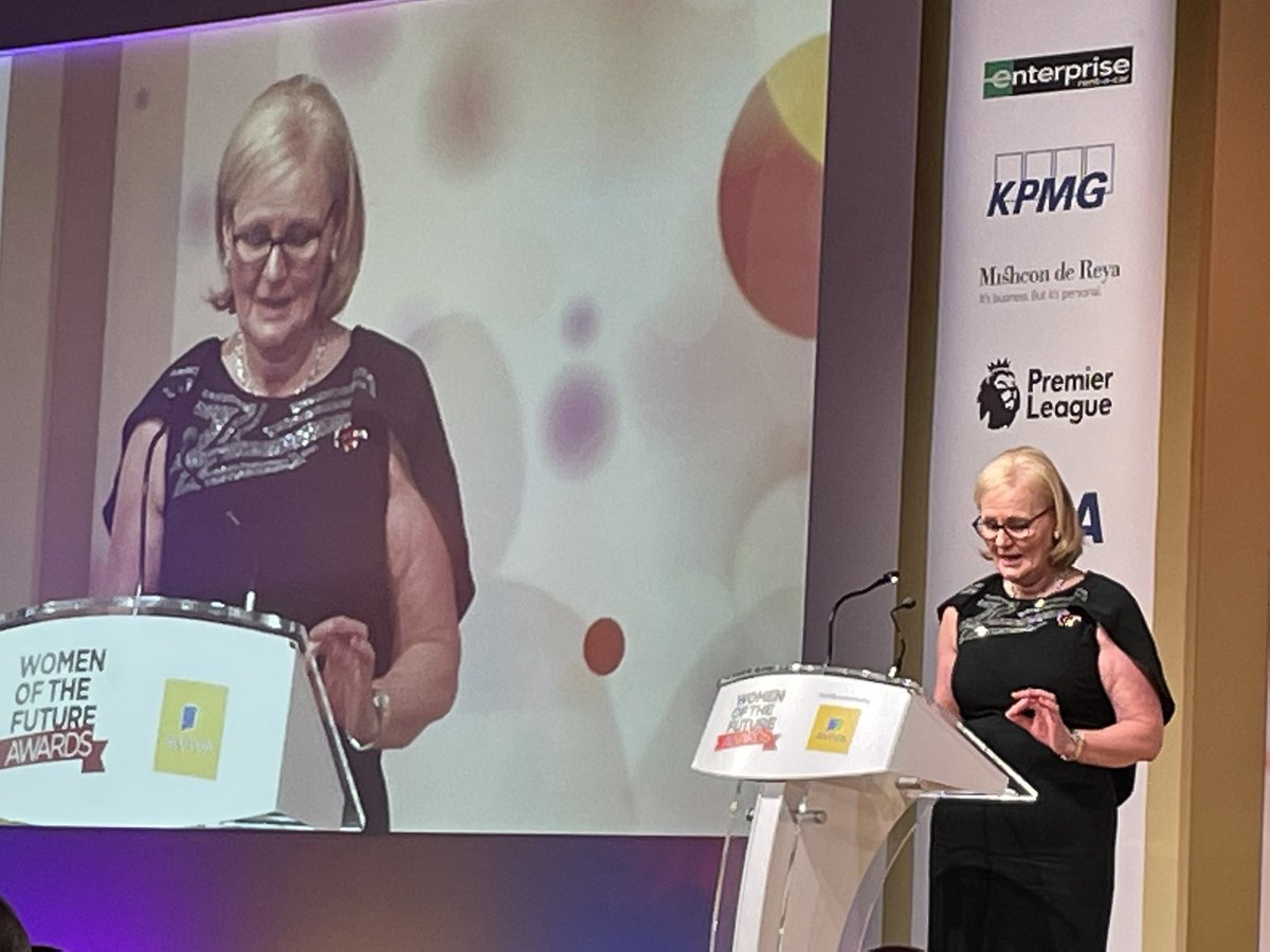 harmerwilliams's tweet photo. Very privileged to be among so many amazing women at the @womenoffuture awards sponsored by @avivaplc and hearing some pretty darn inspiring words from the boss aka @Amandas_Shoes
Congrats to all the nominees and winners 👏🏻👏🏻👏🏻 #WOTF https://t.co/0Fx6oZgAtO