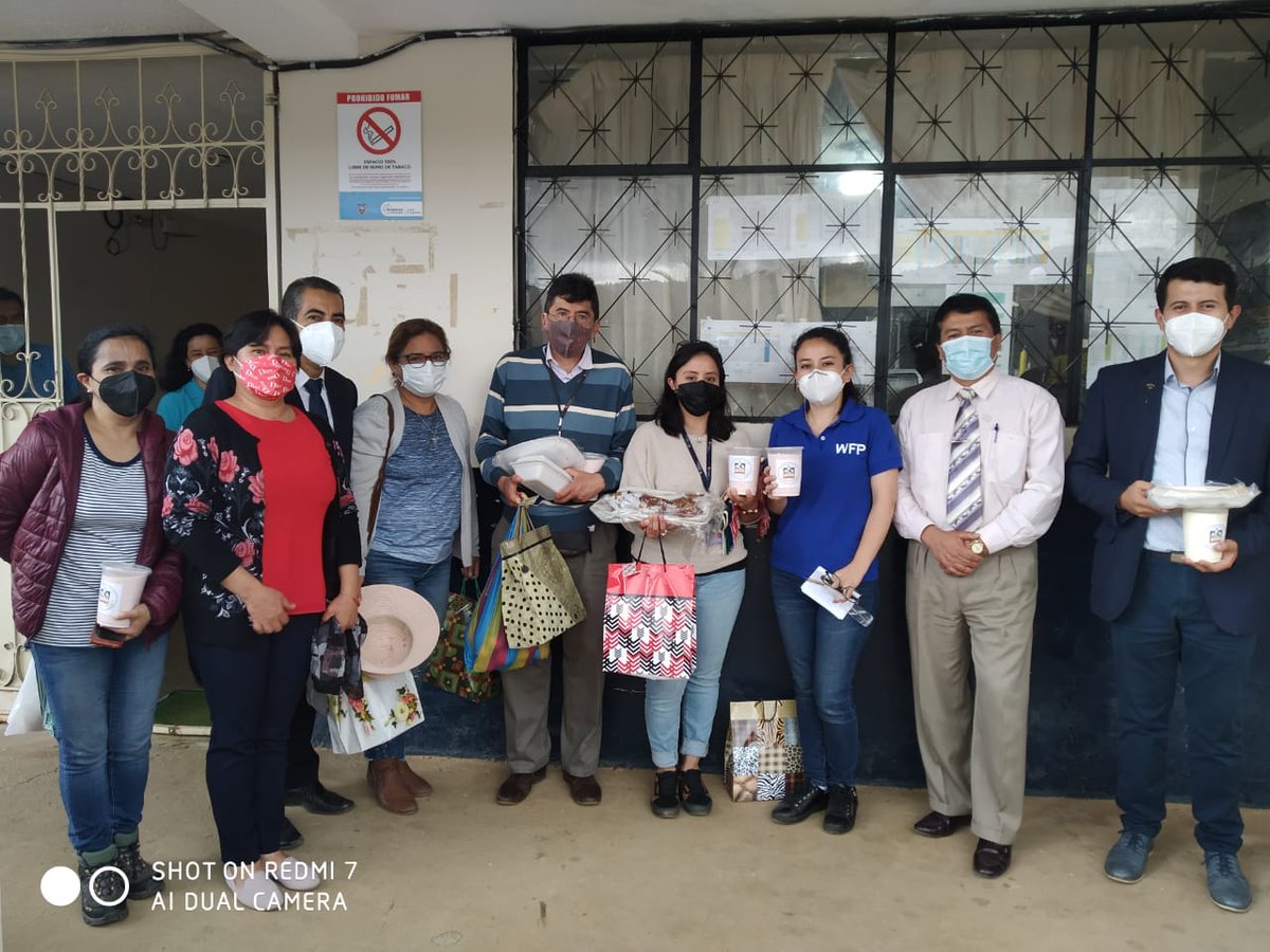 Con funcionarios de planta central, zonal y del Programa Mundial de Alimentación, trabajamos para el fortalecimiento del bachillerato técnico en la Unidad Educativa Purunuma. <a href="/mariabrownp/">María Brown Pérez</a> <a href="/Educacion_Ec/">Ministerio de Educación, Deporte y Cultura</a> 

#PorAmosANuestraTierra