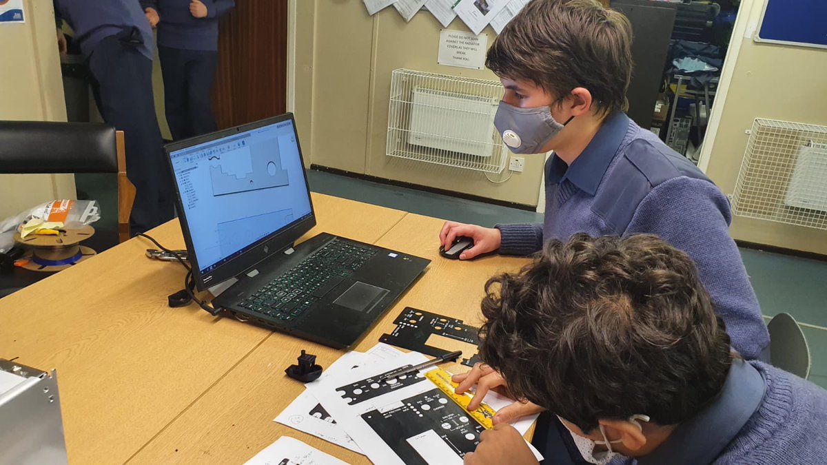 C & E Yorks Wing tweet media