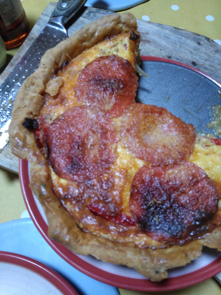 rogerdrags's tweet photo. Ruby made Pizza Pie, ideal to eat when you have just had a tooth out, as the all butter pastry just melts in your mouth. This is a Chef Ruby Signature Dish, don't think you will find it anywhere else? #baking #fiercefood #chefruby #rubycabernet #pie #pies https://t.co/b7LAxnuOhO