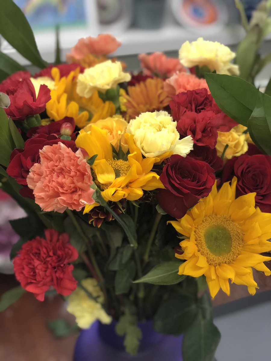 Jennifer Curry tweet media