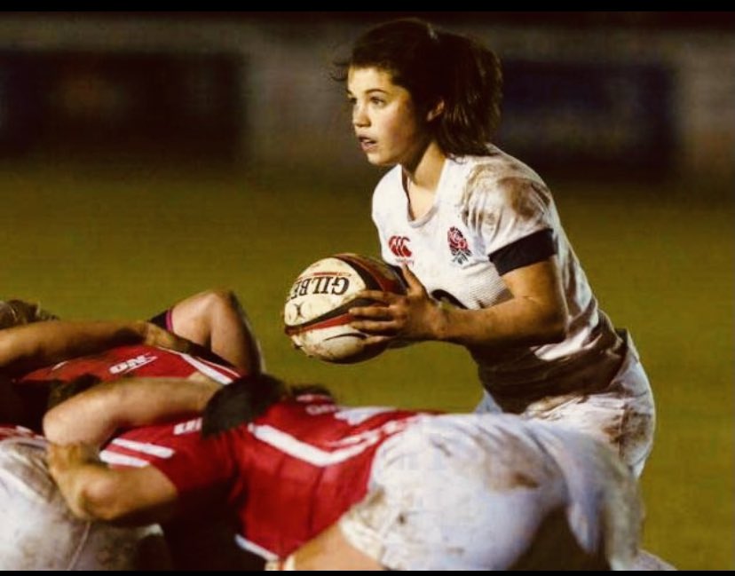 KC1school's tweet photo. Today our PE Dept welcomed England and @WorcsWarriorsW scrum half @caitymattinson Today’s focus: passing and moving into space. Super effort girls! We can't wait to see Caity again next week. #Inspired #GirlsRugby #CharacterAcademy https://t.co/yVFYNPf9LT