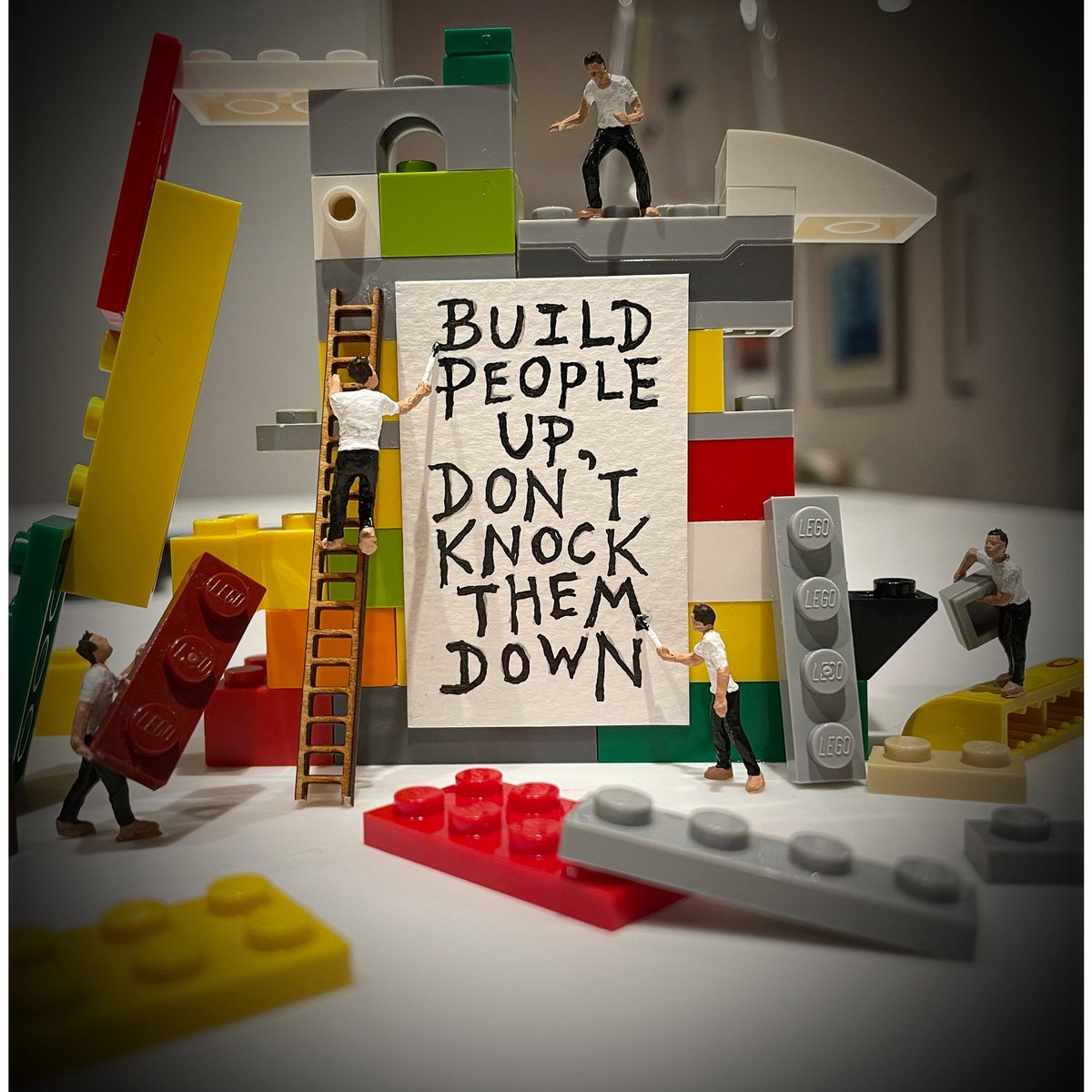 nicjoly's tweet photo. #wednesdaywisdom #lego https://t.co/SE9BdGfiks