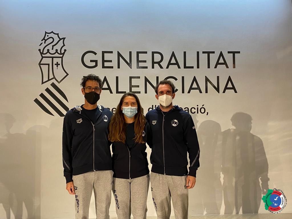 fsscvalenciana's tweet photo. La selección Valenciana de Salvamento y Socorrismo ha sido recibida en la Conselleria de Educación por el Director General de Deportes D. Josep Miquel Moya para conocer a los campeones de España por selecciones categorías cadete y absoluta #FSSCV21 https://t.co/OBi8YK9Dm4