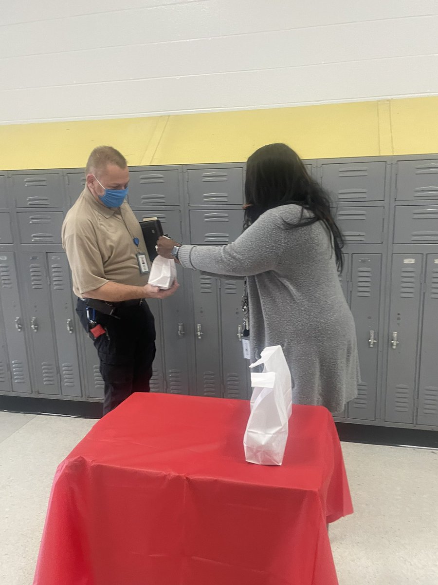 LaShawnHawley's tweet photo. This morning CTE Coordinator, @alangstoneley1 &amp; I delivered breakfast as a small token of appreciation for our CTE Teachers at @AdvanceAcad, @VanceCountyMS &amp; @VanceCountyHS. #goCTEvcs #CTEforNC #NCDMonth https://t.co/bh08N6DcUL