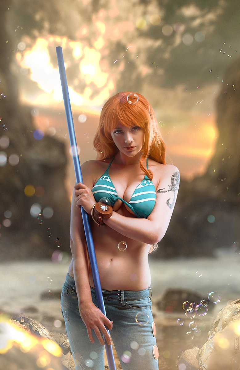 The ART of COSPLAY - Nami from One Piece: Film Z Cosplayer: Megan