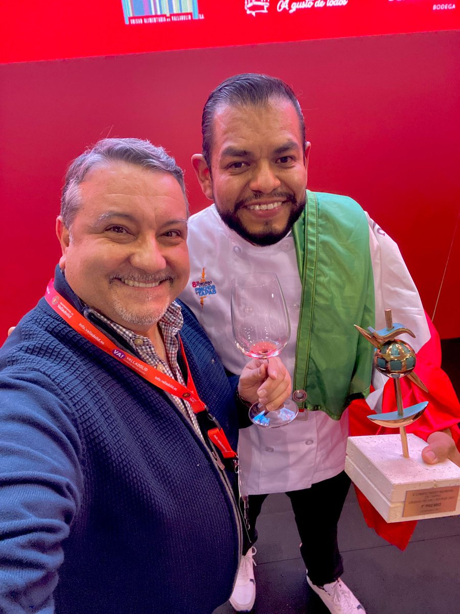 Enhorabuena a los ganadores en la edición nacional, Alejandro San José (Valladolid) y mundial, David Quevedo (México) de @CNPinchosVLL 2021!!