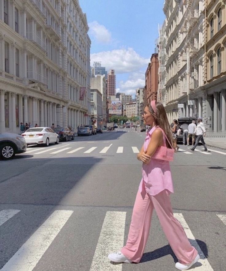 tweetdzma's tweet photo. Total look rose>>>>💗 https://t.co/E9rPKI8XKs