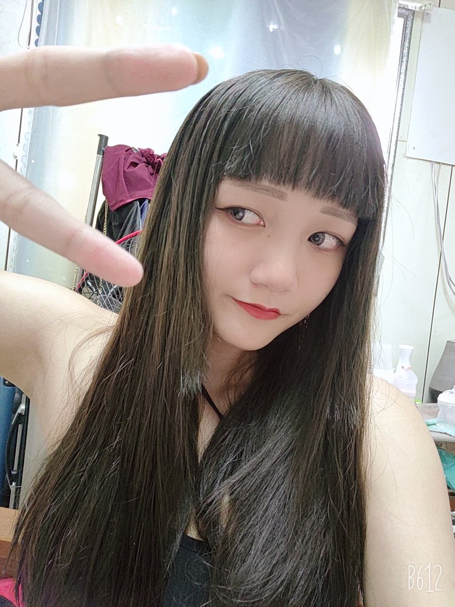 AbfoV0's tweet photo. 有時候真的很後悔自己做的決定
但已經選擇了 我也沒辦法改變🤗 https://t.co/ueNqWOaChH