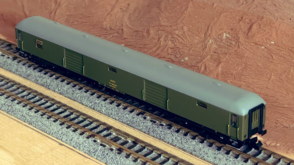 trensalamanca's tweet photo. Recién llegado, el nuevo furgón DD-8100 fabricado por @Mftrain_N en escala N.
Un modelo muy bien reproducido, con Bogies Minden de Renfe con Statodyne y con preinstalación para iluminación interior y luces de cola.
#Ngauge #ScaleN #Modelismo #Renfe #Miniatura #Mftrain https://t.co/tzmVDDElSo