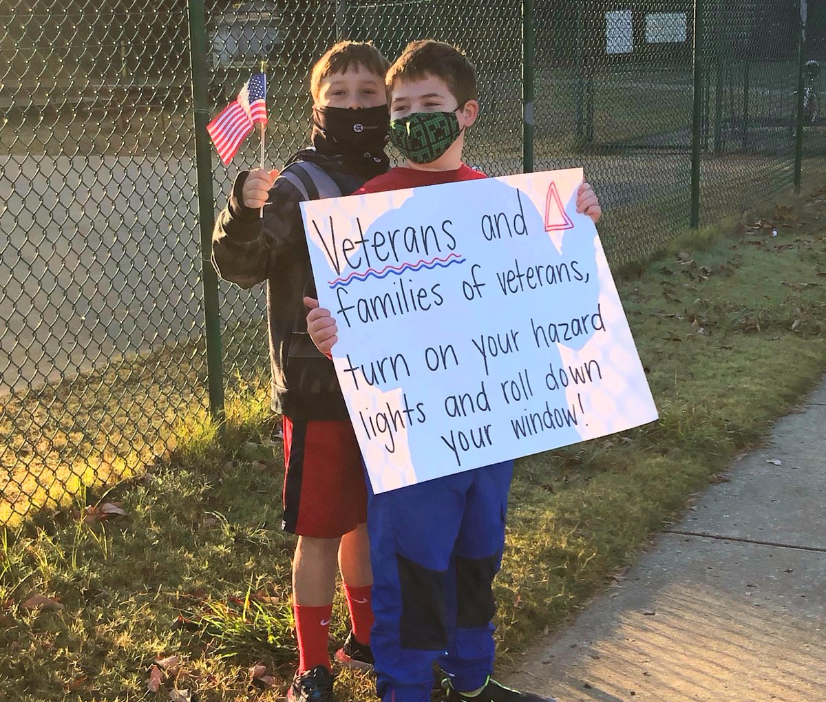 madisonschools's tweet photo. Veterans Day tributes were on full display today at schools throughout Madison City Schools. Parades, honor walls, &amp; poster-lined car lines were among the observances saluting our veterans. Pictured are events at Columbia, Heritage, Rainbow and Midtown elem schools. #mcslearn https://t.co/Dh0bOfTYLY
