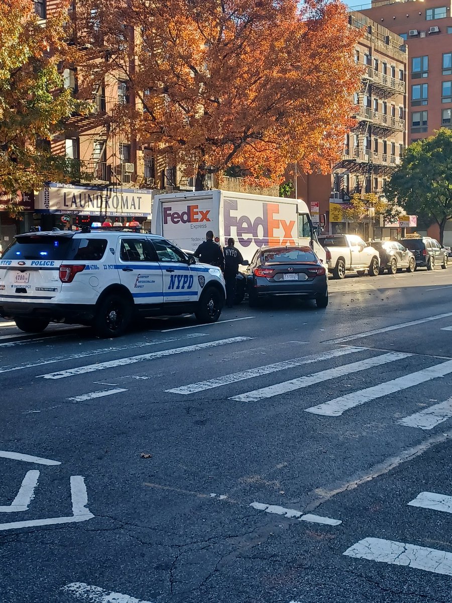 Mr_BurnDatloud2's tweet photo. A recap of what happened these past 3 days..The fire was Monday... yesterday was a Hit and Run that Fatal killed someone I know. Today 2 cars crashed into the fed ex van. Today is when I found out who died in the Hit and run.. this shit ain't right.. #RipBlack https://t.co/QZgMESWsT0
