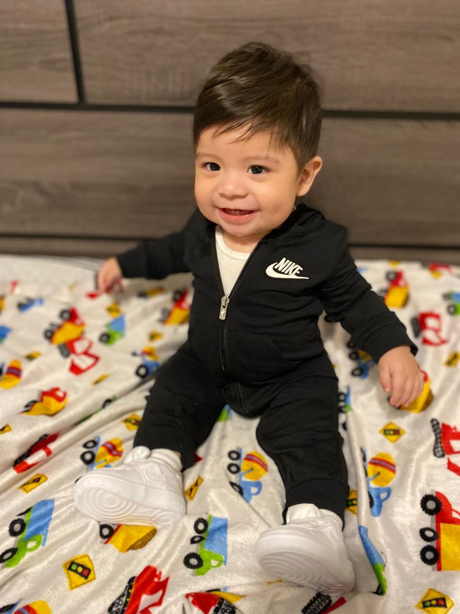 Happy 9 months papi!! Daddy loves you so much 🥲😭😭