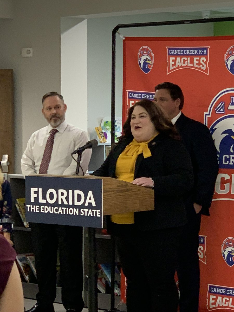 Dr. Sarah Hall tweet media