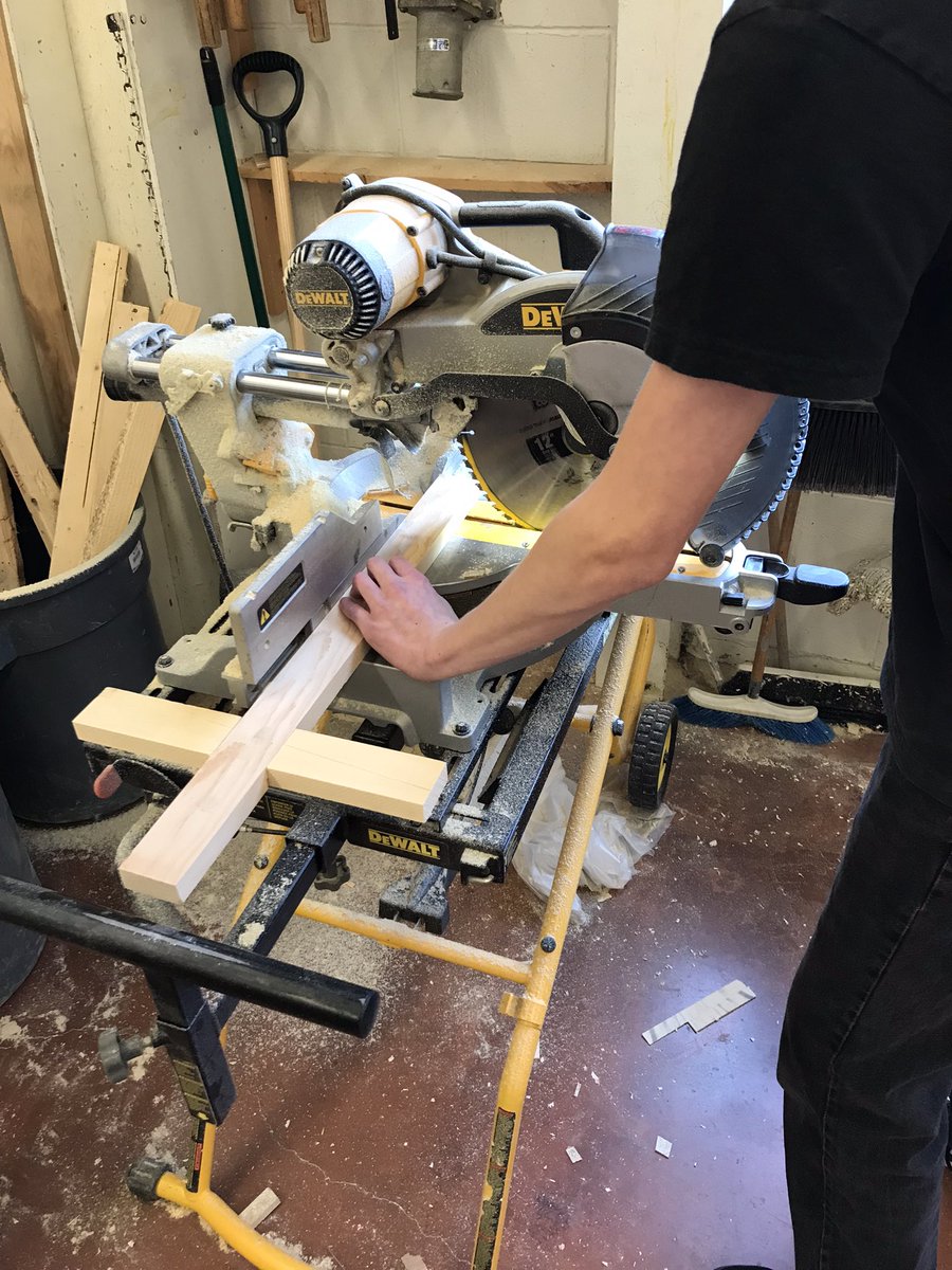 mr_tamlin's tweet photo. Grade 9 Exploring Technologies students and @MeredithMarch Art class @LCVIinfo teamed up to make crosses for Kawartha Lakes’ cemeteries to honour our fallen heroes. https://t.co/JEYmW8IqVY