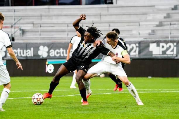 CeltaBrasov's tweet photo. ⚽️He left from Celta Academy Brasov and became the captain in the Uefa Youth League. 
Daniel Veregut was a player at Celta Academy Brasov and now is the captain of the AFK Cszickereda in the Uefa Youth League and player for senior team in Liga II of Roumania. Good look Dani ! 🤩 https://t.co/JTWeYprE0S