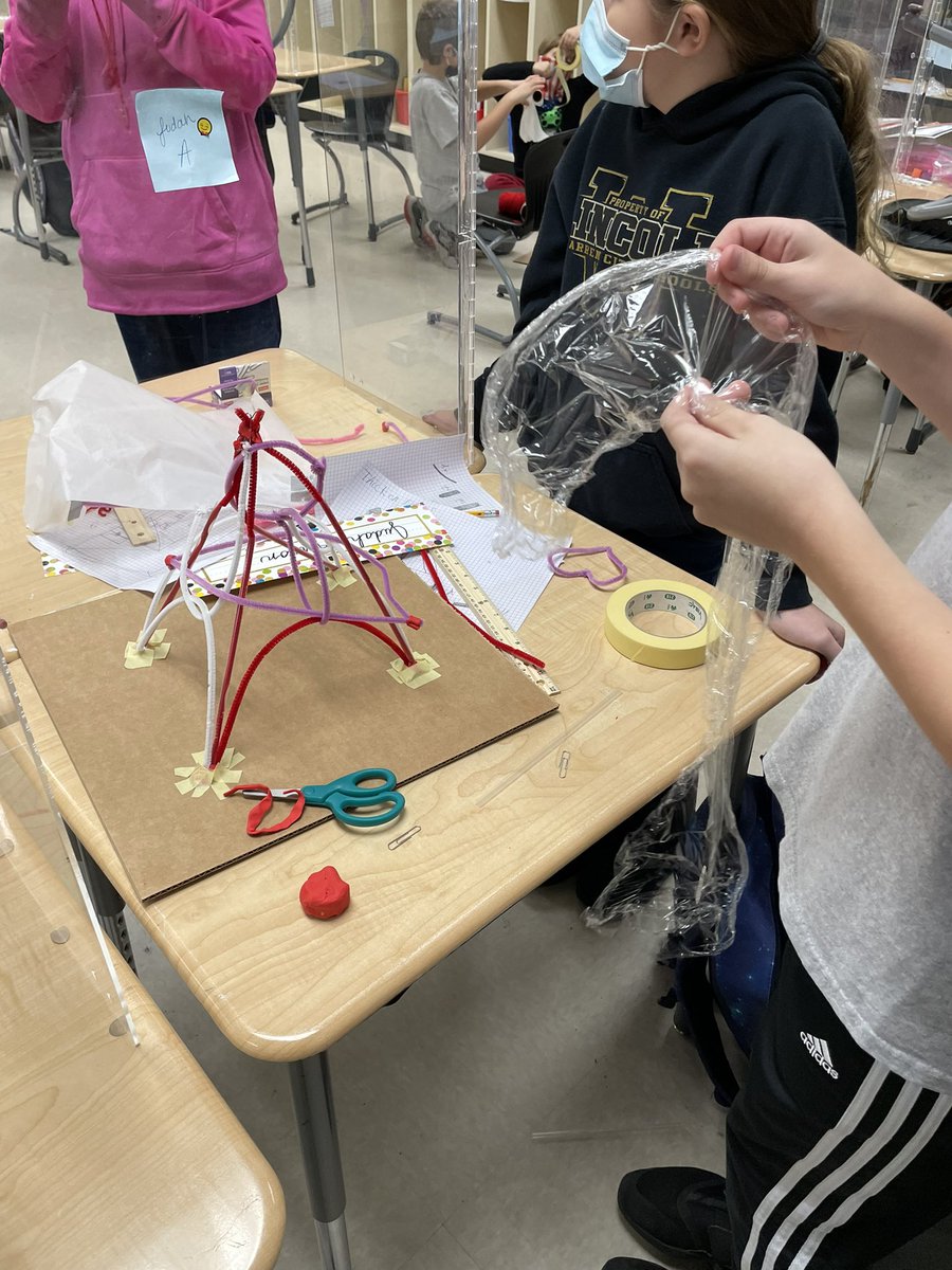 JenHolbrook218's tweet photo. STEM is happening in fifth grade!  Our “bolder builders” created tents that had to withstand wind, rain, and hail.  All were successful! #LincolnPrideWCS @warrenschools https://t.co/rBDW4Bd9Y1