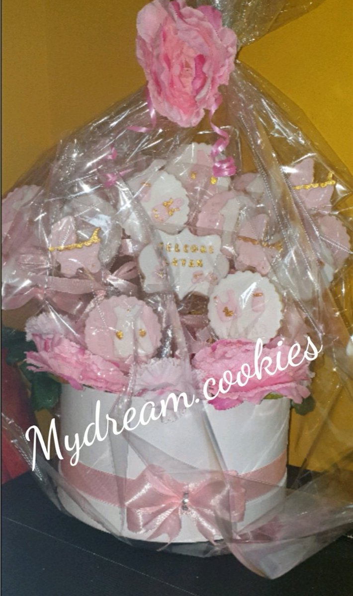 MydreamCookies's tweet photo. شكرا لاختياركم Mydream.cookies 
❤كل حبة بمحبة❤
يسعدنا ان نقدم لكم اجمل قوالب كيك و جميع أشكال الكوكيز بطعم مميز 
#كيك #حفلات #مناسبات #اعيادميلاد #كوكيز #هدايا #بيبي 
#happybirthday #Cookies #celebrity #Cookies #food #explorer #Riyadh #موسم_الرياض #عجينة_السكر #رويال_ايسينج https://t.co/a2O3QLolDs