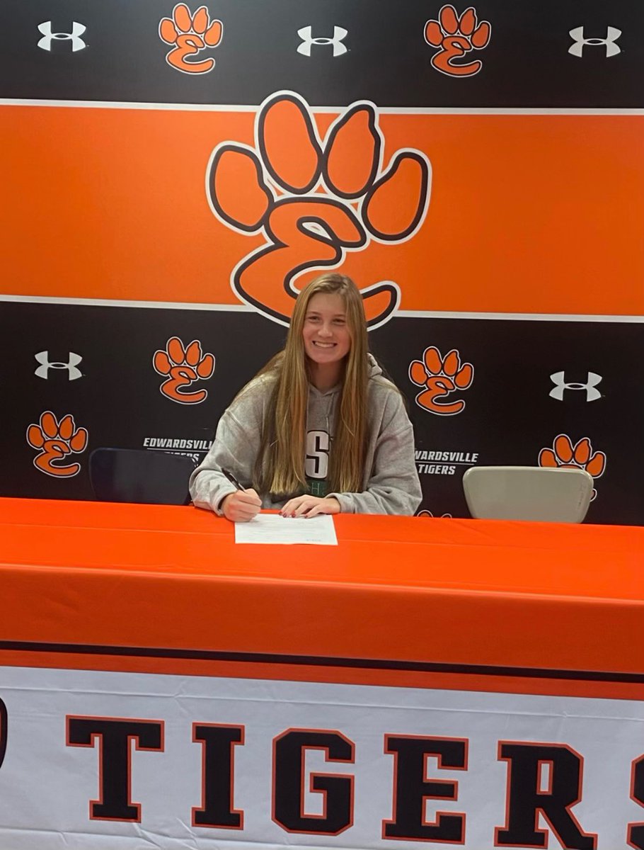 Still going strong! Help us congratulate <a href="/JadynRenth/">jadyn renth</a> on her #SigningDay2021 with Northeastern State University! @SLSGsoccer is pumped for you! 👏⚽️👍