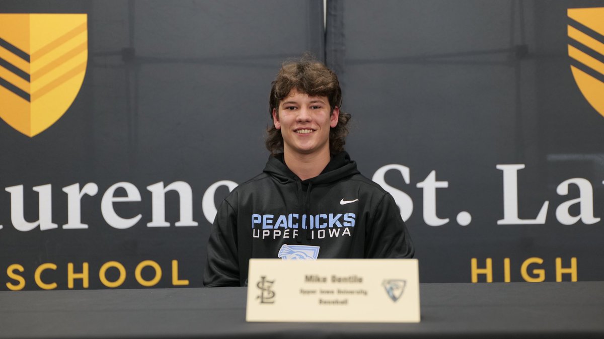 stlbaseball1's tweet photo. Congratulations to Mike Gentile (Upper Iowa) and Angelo Luna (Illinois-Springfield) on signing their NLI this afternoon! #VikingWarriors https://t.co/yqWeUmVjHM