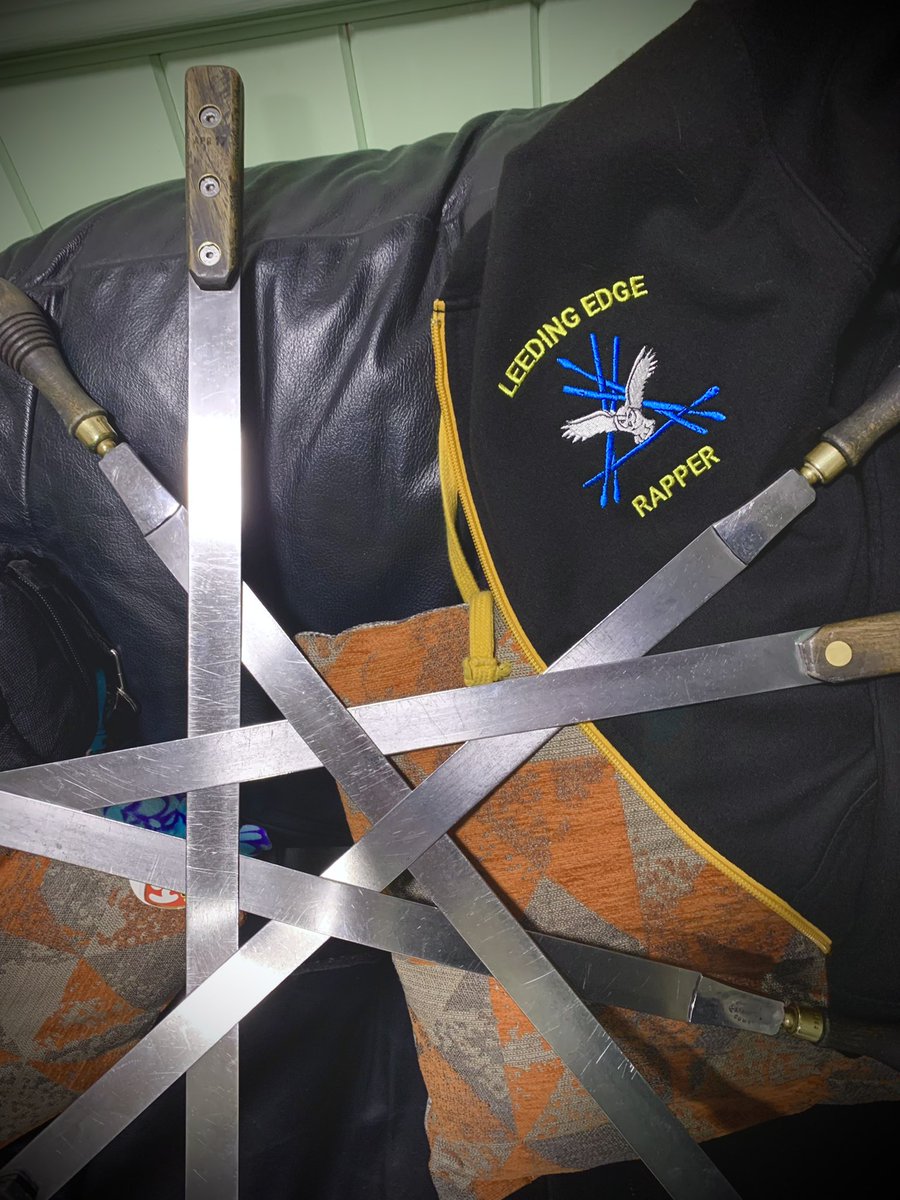 LeedsRapper's tweet image. After 20 long months we’re finally back at it y’all!! Drop us a message if you fancy giving sword dancing a go 🦉