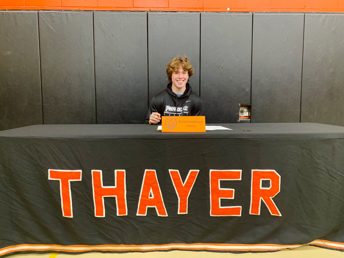 Congratulations to Declan Loughnane ‘22 who officially signed his NLI to play hockey at <a href="/PCAthletics/">Providence Friars</a>!