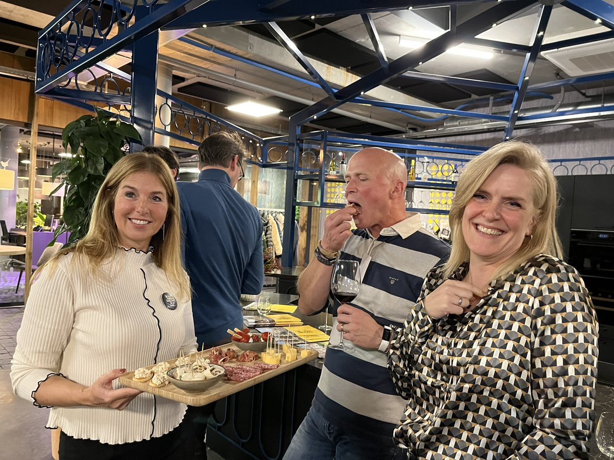 Het was Leuk! én gezellig, én gastvrij, én top geregeld bij leuk makelaars. Dank jullie wel voor de goede zorgen en de bedrijfspresentatie.