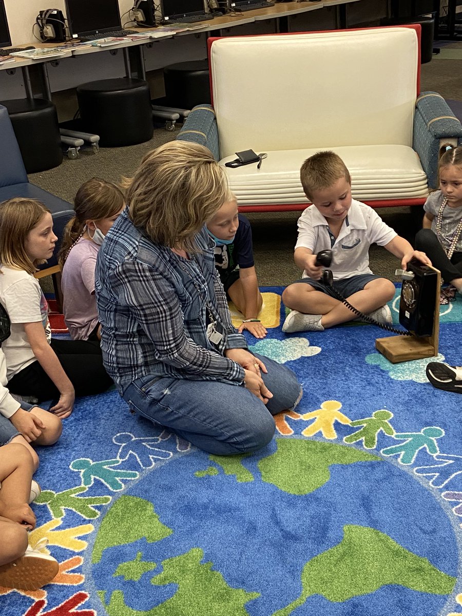 fun_firsties's tweet photo. What do you mean you can’t take a selfie?! Thanks for the amazing LONG AGO lesson @TuscanyLibrary ! We had the best time! @_THETigers #NEISD https://t.co/cYWDr2ZMqZ