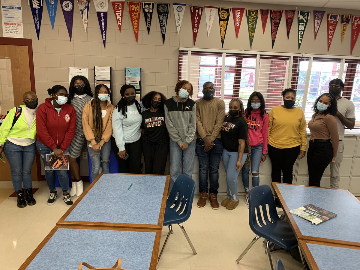 PB_CareerCenter's tweet photo. SO PROUD OF MY SENIORS! More than half of these students were accepted to @CoppinStateUniv and received a FULL RIDE to attend! @PB_AVID @PBHS_Counseling c/o 2022 🎓⭐️❤️💪🏾💯 #CollegeBound #PBWay https://t.co/bY9UZG8yx4
