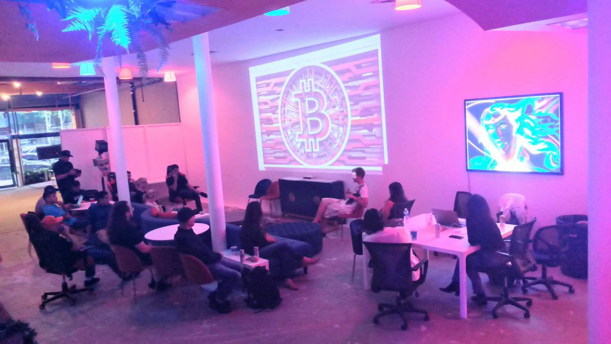 AnnaGinzburg's tweet image. My Blockchain Center family 💞
@BlockchainCntr @BitcoinCenterNY 

I consider myself very lucky &amp;amp; i thank God 🙏 for having both of you in my life 🤗✅
 @nickspanos founder #BitcoinCenter &amp;amp; @ZapProtocol⚡🚀🌘 @cryptosdotcom 

And my close colleague &amp;amp; loyal friend @PeterBorovykh 💪