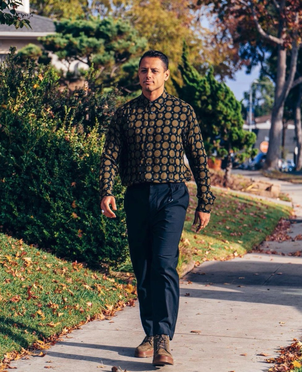 Goal_en_espanol's tweet photo. Del 1️⃣ al 🔟, ¿qué calificación le pones al look del @CH14_? 🤔 https://t.co/2Nu5vXXdwW