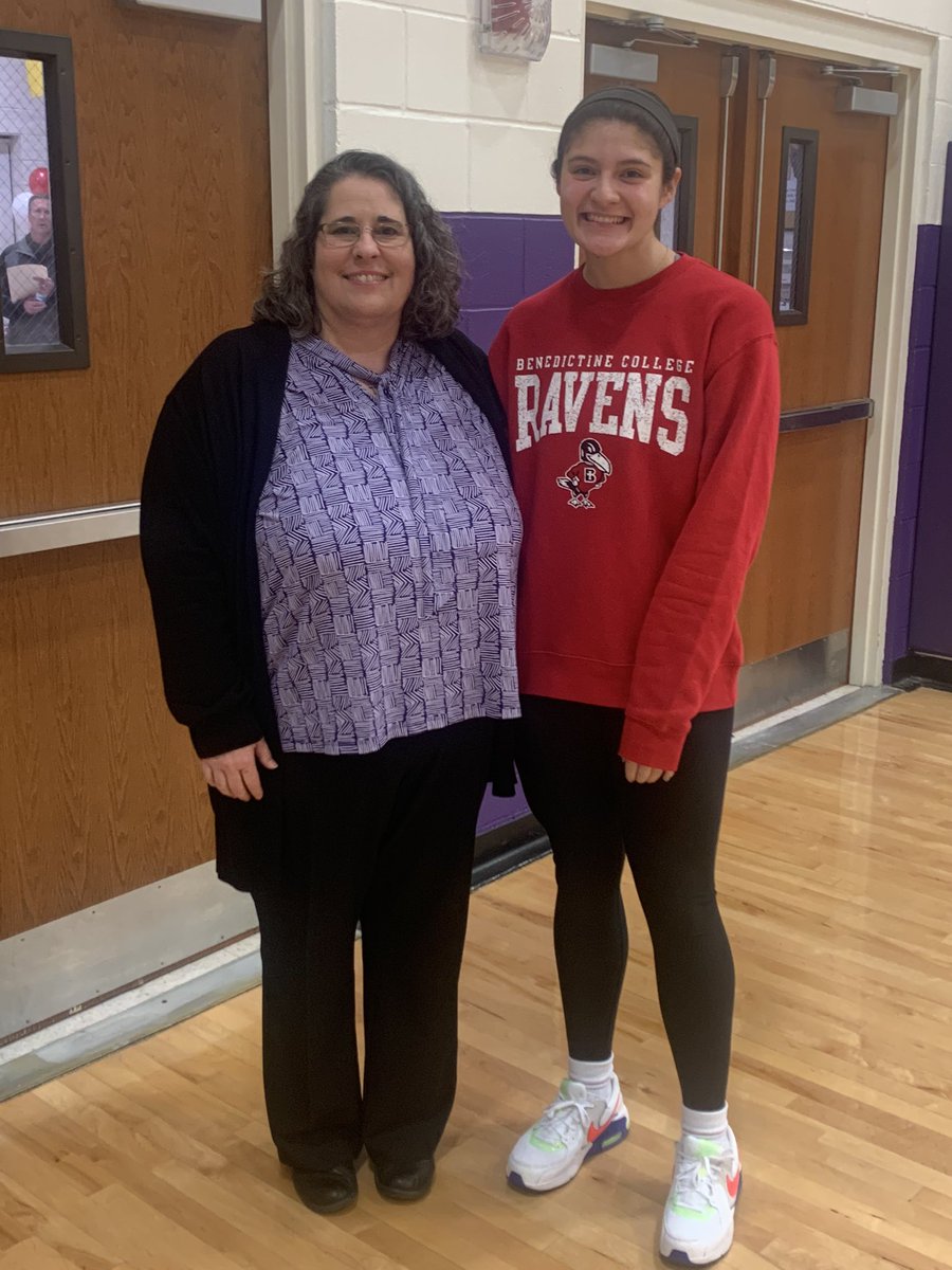 kimberlyhuss's tweet photo. Congratulations Kianna! Excited for you to be a Raven! @kiannaherrera @LBVB_LeBlond @LadyLeblond #RavensFlyHigh https://t.co/ZF9Bs7Ff5h