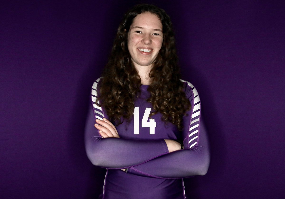 KStateVB's tweet photo. “Brenna brings power, length and size to the middle blocker position. We are excited about what she adds to the team with her offensive production.” - Head coach Suzie Fritz 

#KStateVB x #NSD21 https://t.co/Q7jyTEnhTW