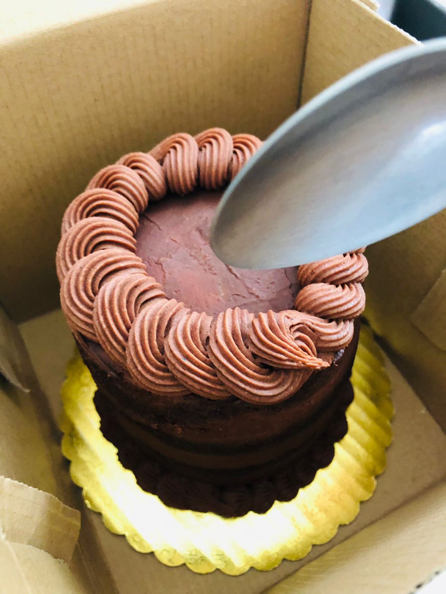 Con quién compartirías este Mini Naked Cake de Chocolate ?