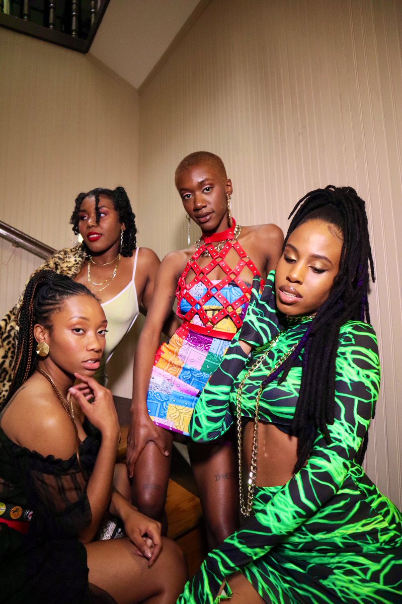 __BigSas's tweet photo. @theragacloset Tingz https://t.co/yXCAEPUR3j