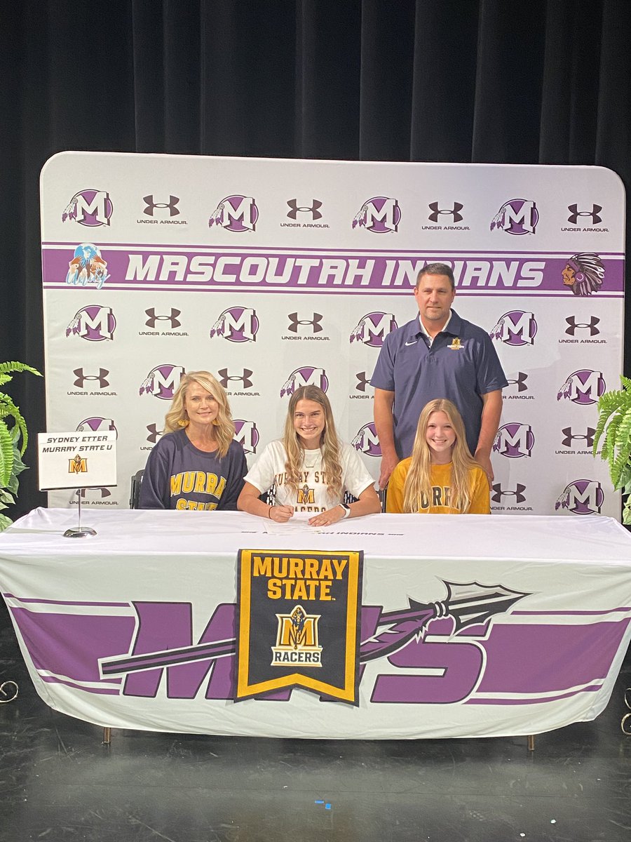 officially a racer!!💛💙 #shoesup