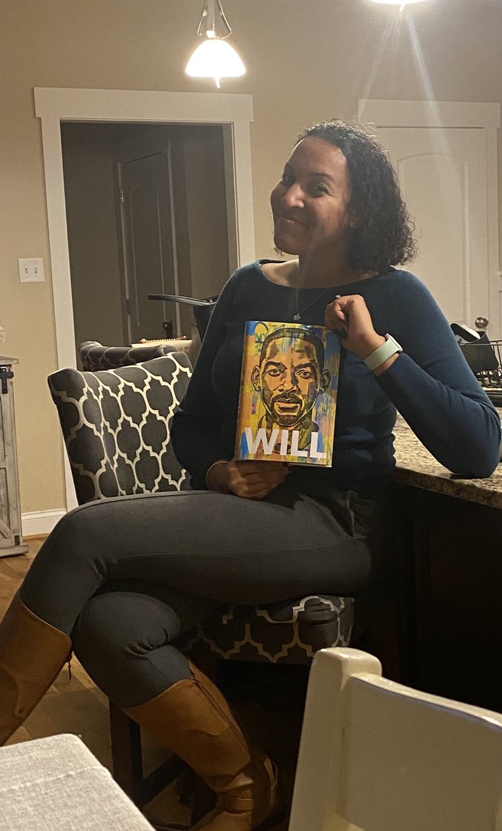 kryslowe's tweet photo. Look what I got in the mail today!! I adore Will 💕#WillSmith I know it’s going to be great!! #FreshPrince @penguinpress #Reading https://t.co/pD1eNZdADh