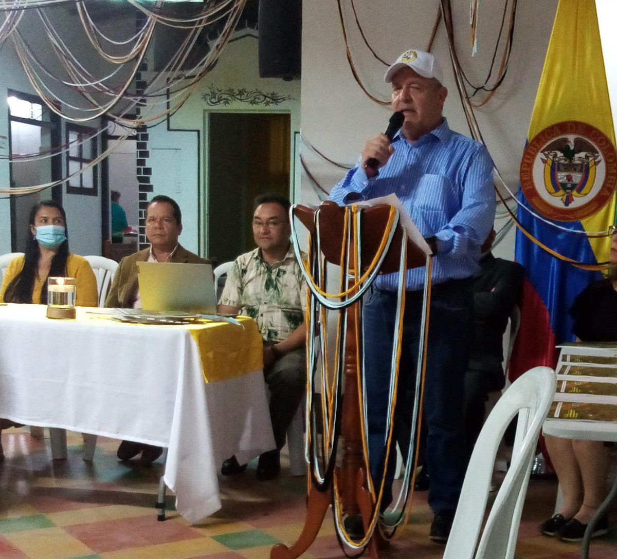 PFendidoc's tweet photo. Lanzamiento de la revista Re-creo de CEIDEA @UsdideaO con @PFendidoc . Balance. Excelente trabajo junta directiva  en Antioquia. Respaldo de la federación. Unidos en el propósito @Sindodic acompaña @UsdideaO https://t.co/OkoFWbwVtN