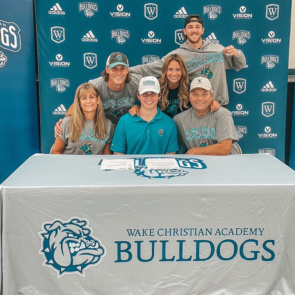 BFadden10's tweet photo. Officially a Chanticleer! Chants up! @CoastalBaseball @JasonBeverlin @itsBEAUtime_5 @tri_arsenal https://t.co/VjNu6PvrEL