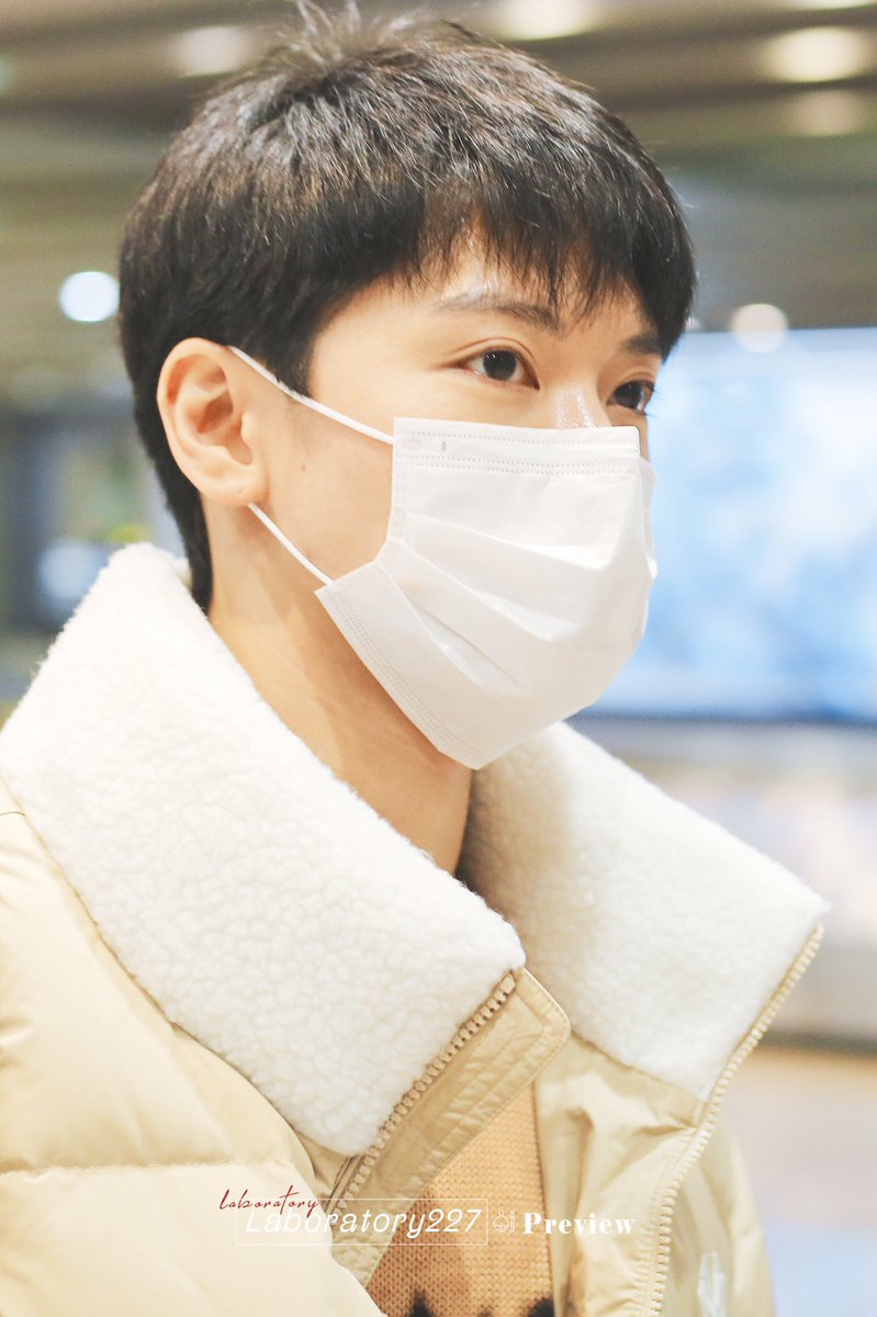 Goodmorning Have a nice day krub 

#TEN #TENLEE #TENChittaphon #เตนล์ #텐