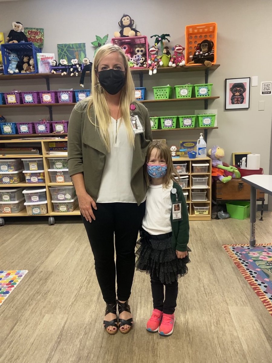 ccgreer28's tweet photo. STEM week: When a precious kinder friend says she wants to be like you when she grows up, you give her the full principal experience. Meet future principal, Miss Ella Grace! She is going to change the world! #risdpoweroflove #RISDSTEMweek21 @yaleroadrunners @RISD_STEM4All https://t.co/prYmv6Yhha
