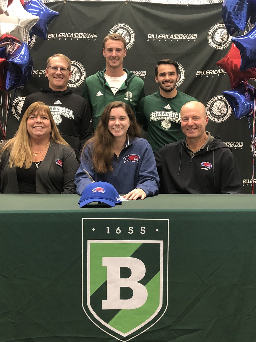 NLI Signing Day! 
Congratulations to 
Paige Murphy! She will be attending UMASS Lowell and compete with the Track &amp; Field team! #PRIDE
<a href="/BMHSIndians/">BMHS</a> <a href="/BMHS_SID/">Sports Info Director</a>