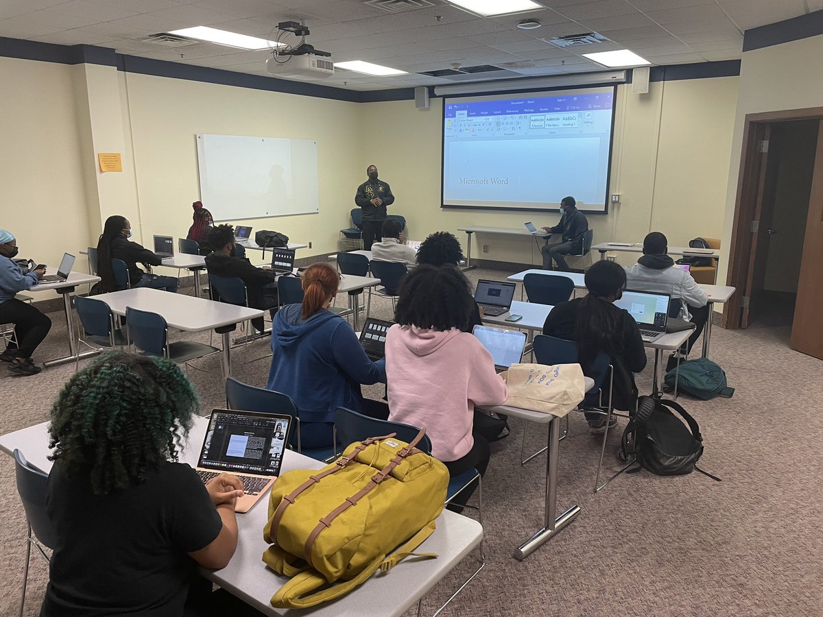 TAU1917's tweet photo. We want to thank everyone who came out to be part of our Microsoft Ephiciency event! Here is a recap of the event! https://t.co/schUfBeMku