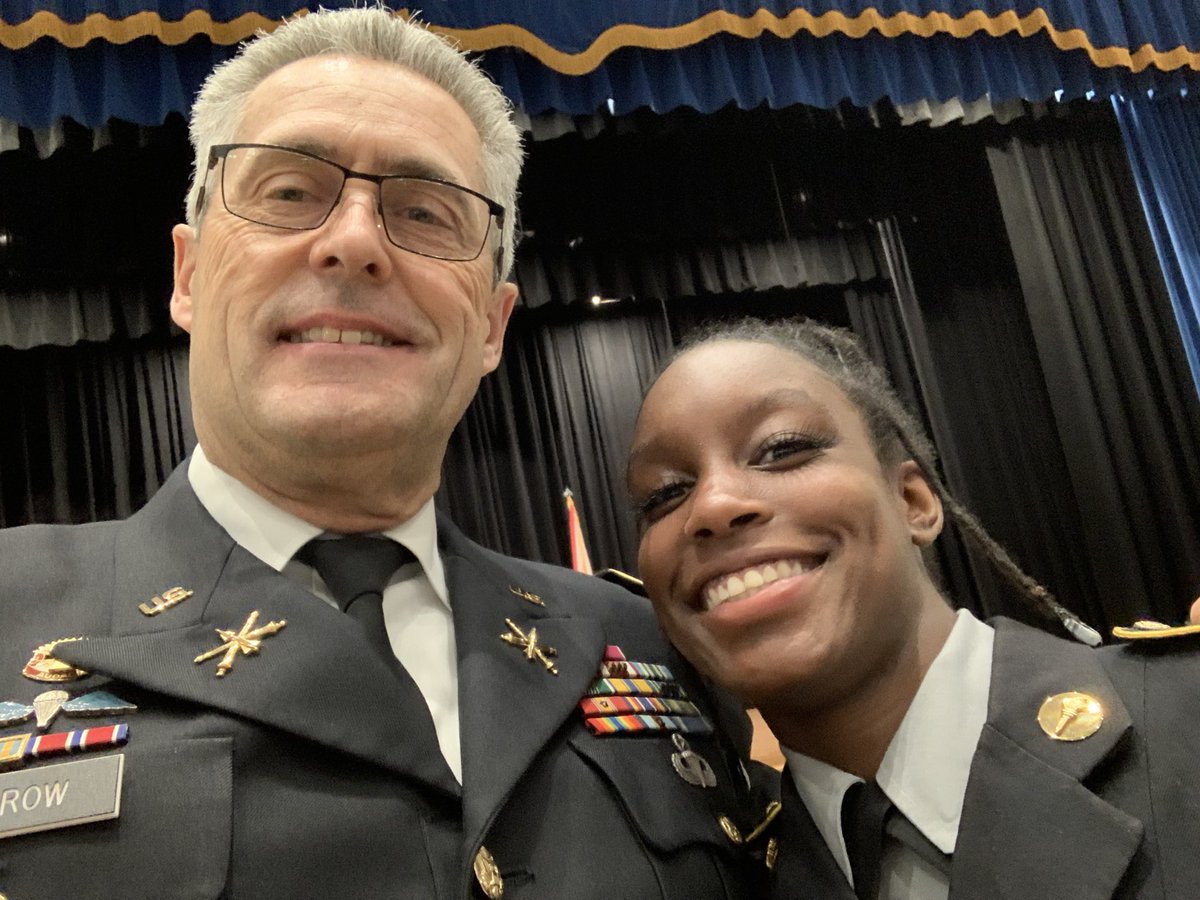 JROTCMobile's tweet photo. It was an honor to be the guest speaker at Murphy High School’s Veterans Day Ceremony! The JROTC program led by LTC Chevelle Thomas along with the school choir and dance team put on a magnificent performance! I even met cadets who were children of my former cadets! Getting old! https://t.co/bFRaxykNu6