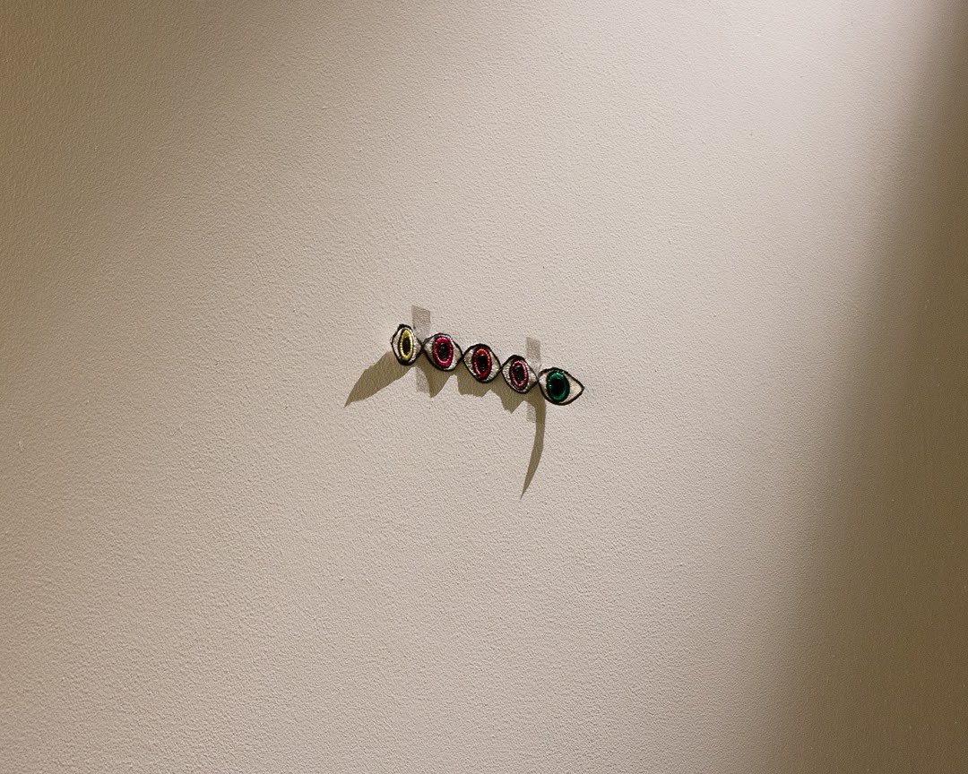 LAMAGBarnsdall's tweet photo. Among the sculptures in the solo exhibition of #LukasGeronimas, the “Signet” series of sculptures invoke philosophical inquiry at a different, smaller scale. They acutely depict recurring forms in the body of work, like puzzle pieces or eyes. https://t.co/sqflhPDO9v