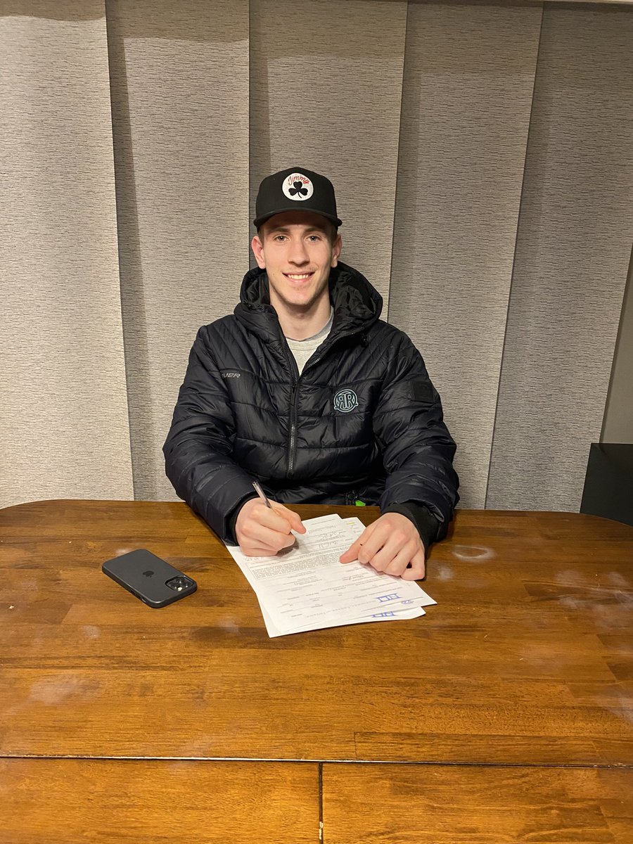 RidertownUSA's tweet image. Congratulations to Brendan Fitzgerald on signing his NCAA NLI with @UNHMHOCKEY 

#LetsRide 🐎