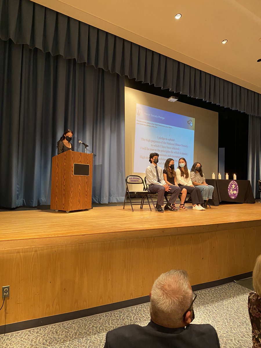 We are beyond excited and proud to induct our #OBHS NHS students tonight IN-PERSON!! The best of our best! 💜🖤<a href="/ProudVP/">แพรวพราว▲▼</a>