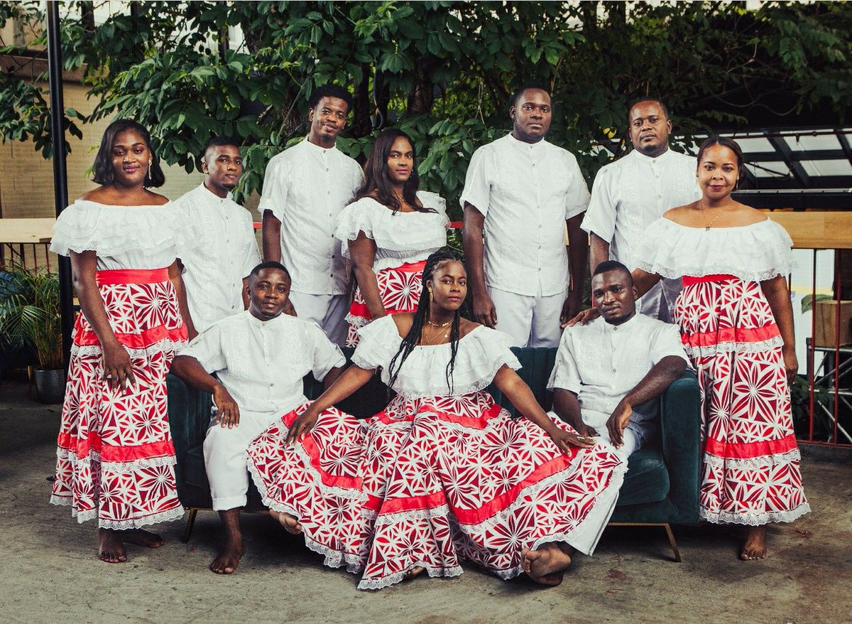 ¡De Guapi a Nueva York, de Colombia pa’l mundo!

El gran legado de <a href="/semblanzasgrupo/">Semblanzas Del Rio Guapi</a>, no solo nos estremece las fibras a los colombianos, sino que también llena de inspiración al mundo.

Gracias a <a href="/SpotifyColombia/">Spotify Colombia</a> y @ONErpmLatino por hacer esto posible.🙌🏿