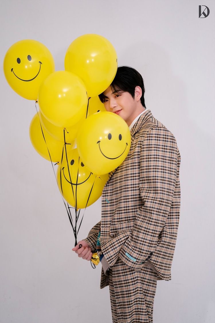 Faraon_Gabriel's tweet image. Mañana es el gran día #KangDanielenADN40 @adn40 17:00hrs @konnect_danielk @KANGDANIEL_mx @SongKangLATAM @SuperStar_SSK @KangDanielMex #LaCasaDelKpop 17:00 horas